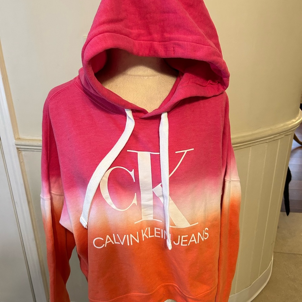 NWT Calvin Klein Pink/Orange Ombre Oversized Crop Sweatshirt Hoodie/X-LARGE